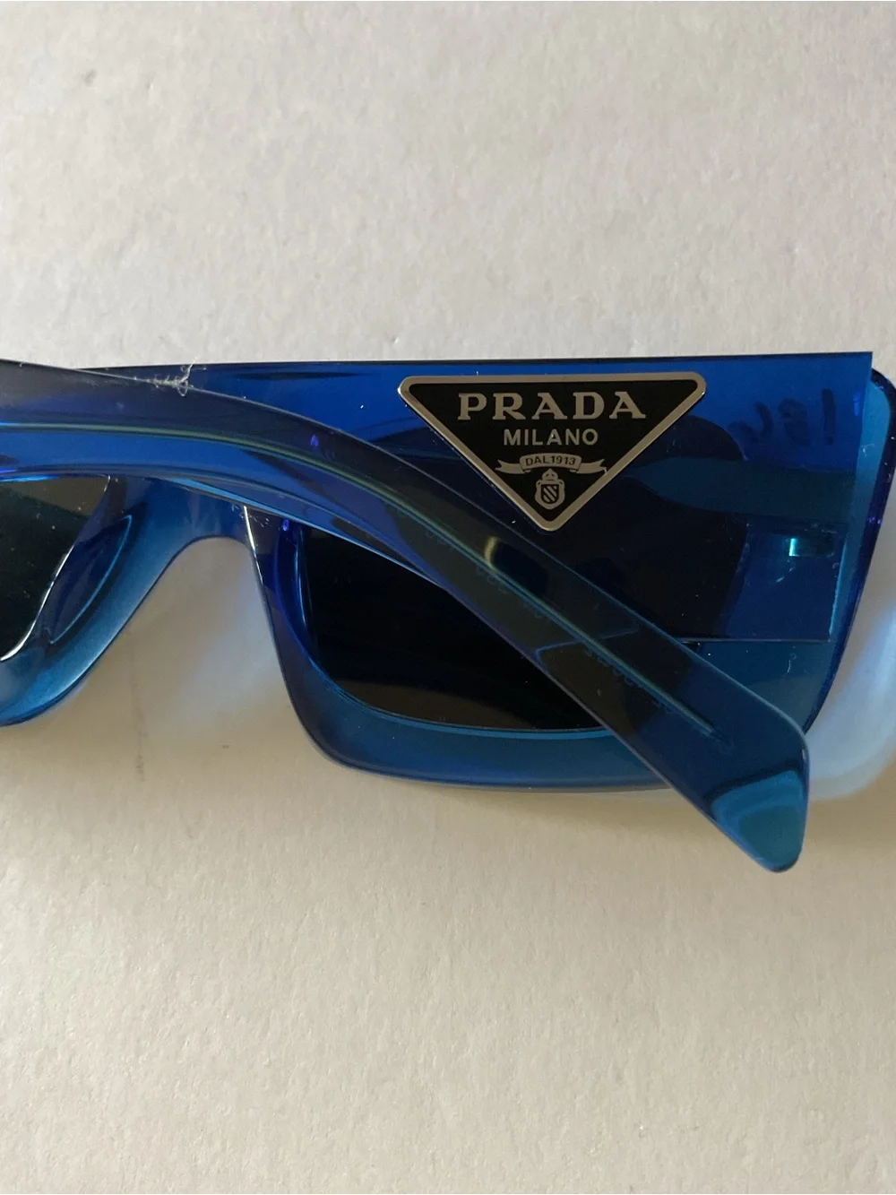 Prada spr13z 18m